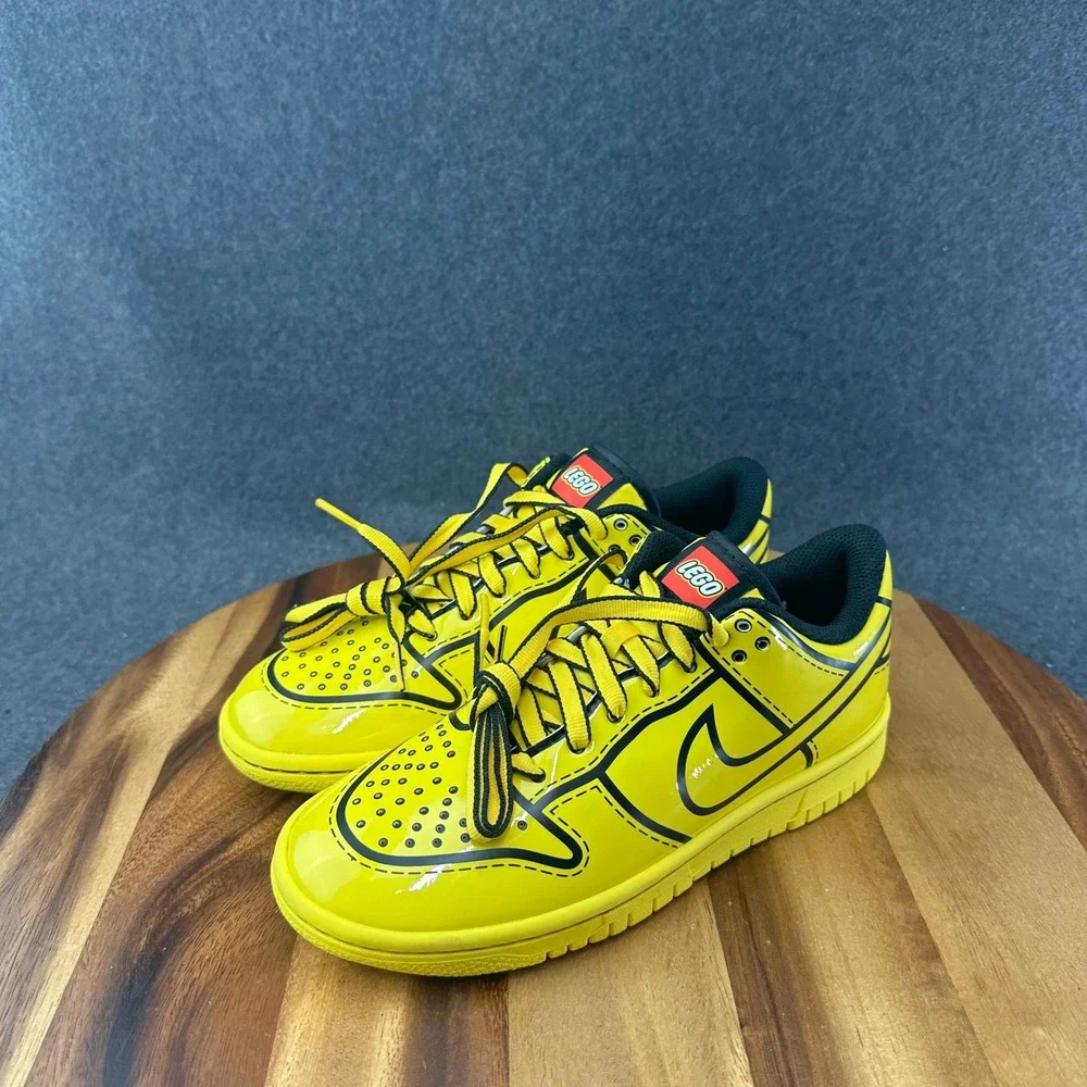Nike Dunk Low x LEGO 